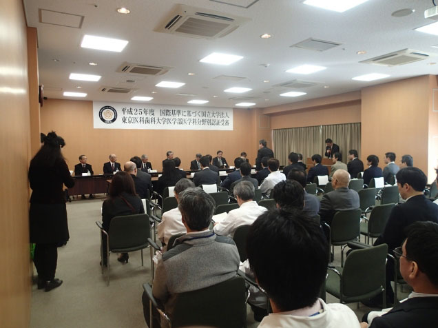 開会式の様子。