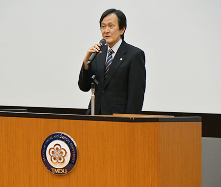 北川昌伸 前医学部長による閉会の挨拶